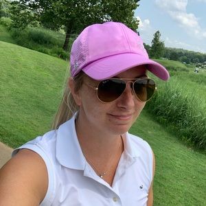 Meet your Posher, Marissa